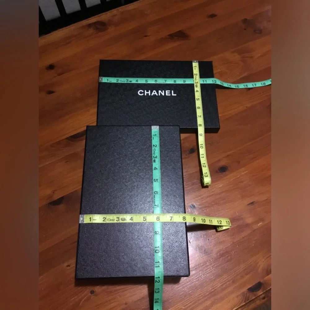 CHANEL EMPTY BOX W/2 NEW DUST BAGS SOME TISSUE BOOK-FINAL PRICE - Picture 12 of 16